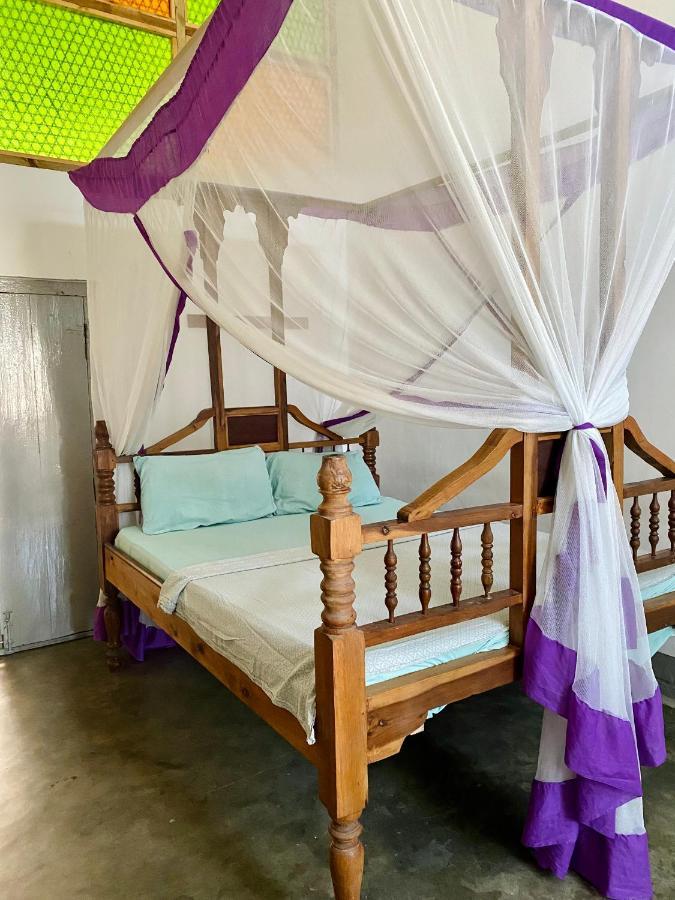 Balcony House Bed & Breakfast Zanzibar Room photo