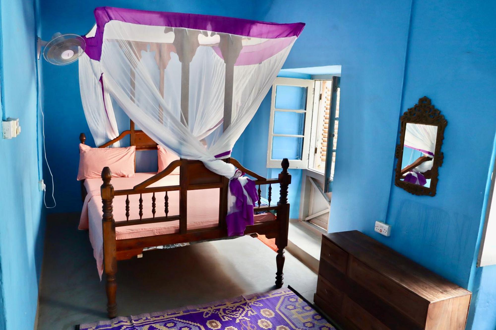 Balcony House Bed & Breakfast Zanzibar Exterior photo
